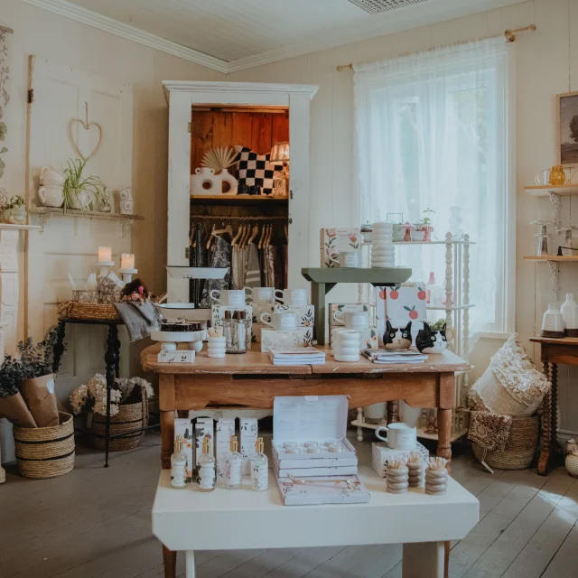 Boutique Ma Maison Rose in Saint-Antoine-de-Tilly