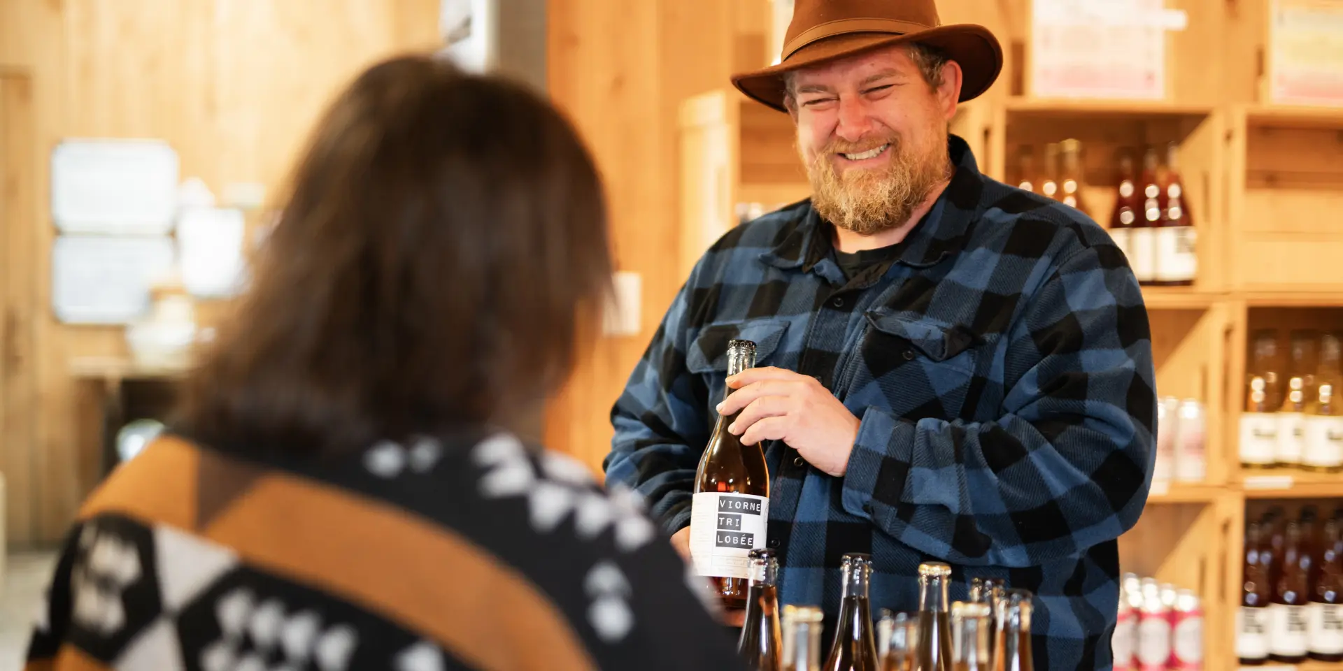 Dégustation de cidres au Domaine Ritt, situé à Cap-Saint-Ignace