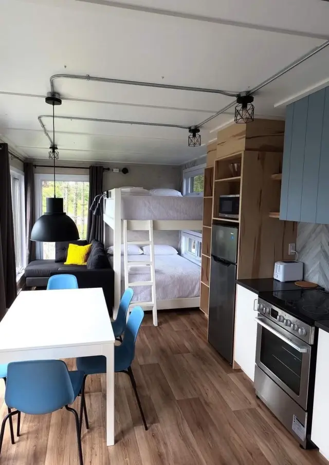 Intérieur d'un CoolBox de L'Expérience Coolbox à Thetford Mines