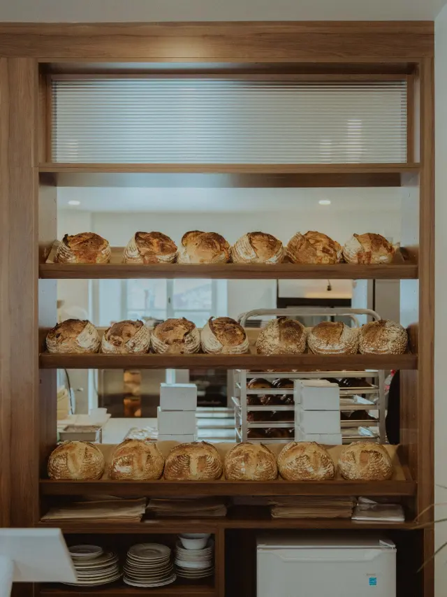 Pains de boulangerie de chez Les Madames Café & Boulangerie à Saint-Bernard