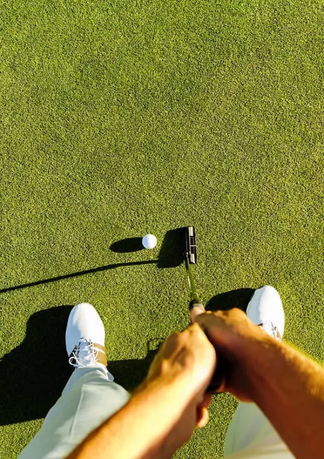 Putting au club de Golf Dorchester à Frampton