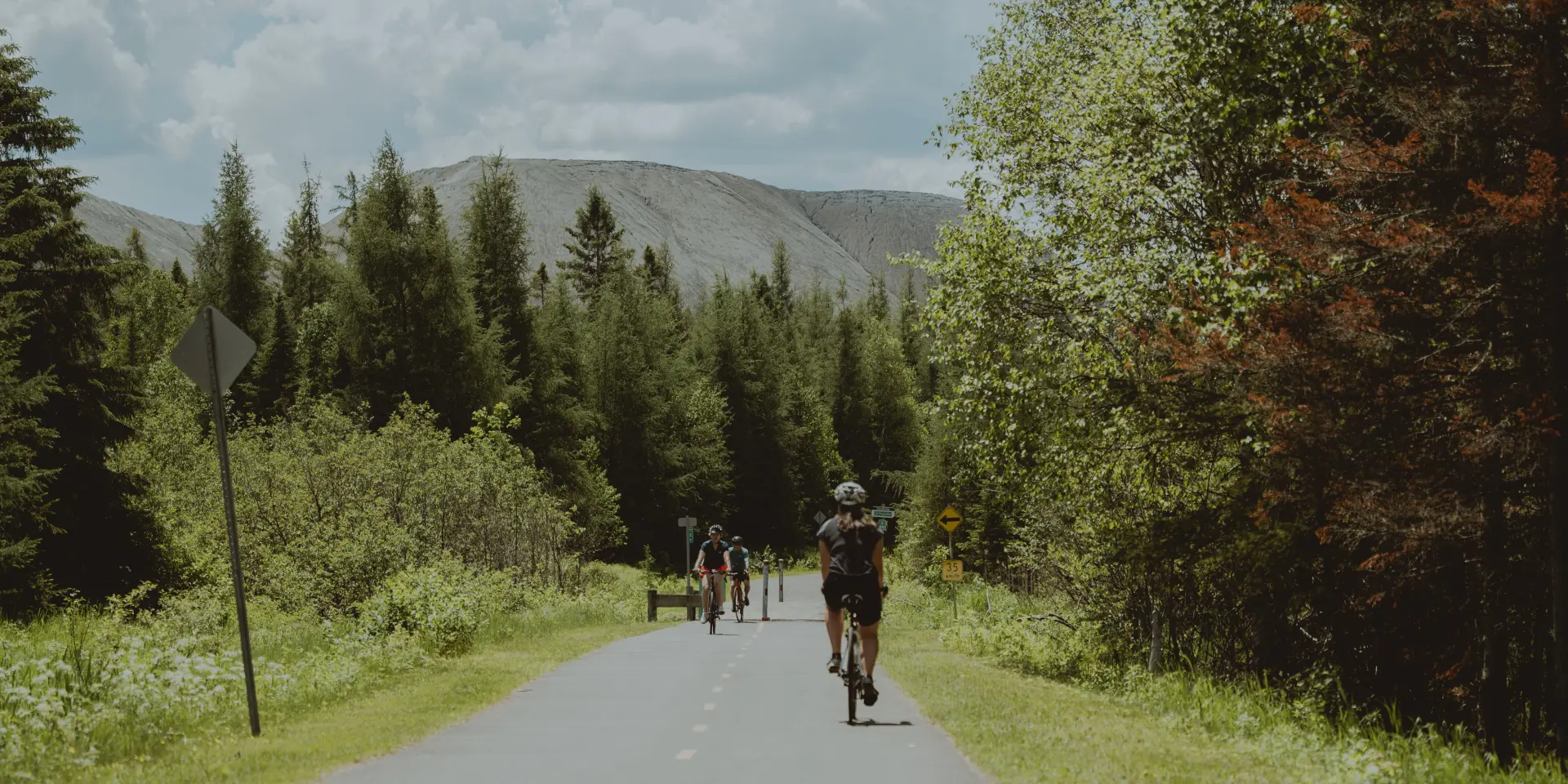 Cyclistes sur la piste cyclable de Thetford Mines